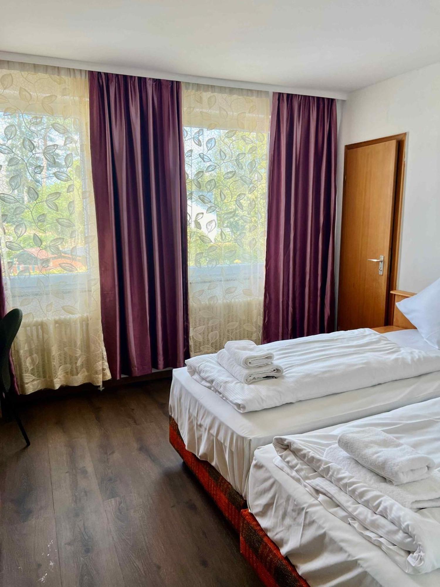 Hotel Neo Cologne Bonn Airport レスラート エクステリア 写真